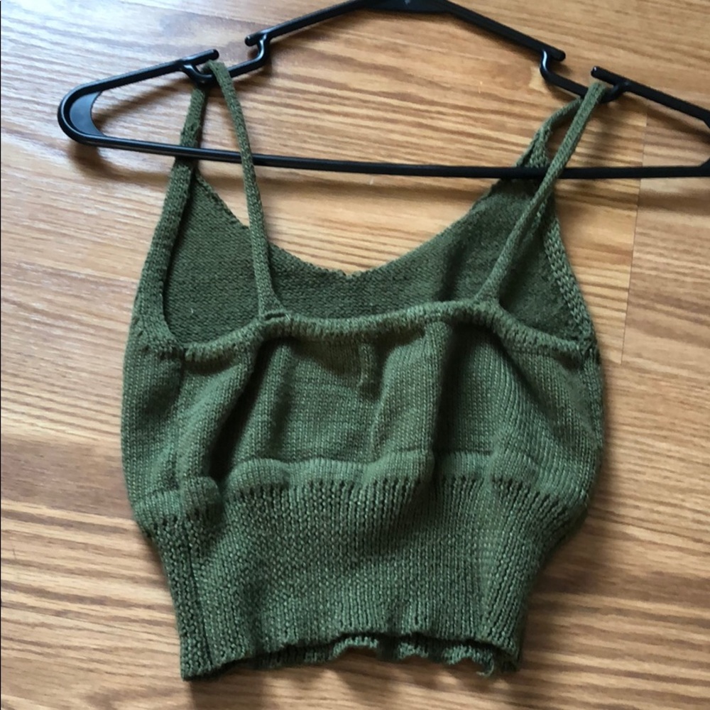 Cropped Tank - Picture 2 of 3
